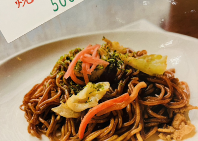 焼きそば｜サウナ アッセ・デ〜ル併設カフェ「リブラぴあ〜の ルアーナ」｜北見クラス ルアーナ