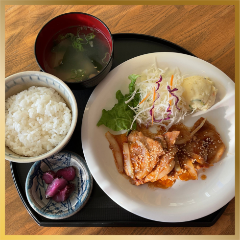 【写真】【リブラ】生姜焼き定食