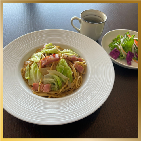 【写真】【リブラ】野菜たっぷりペペロンチーノ